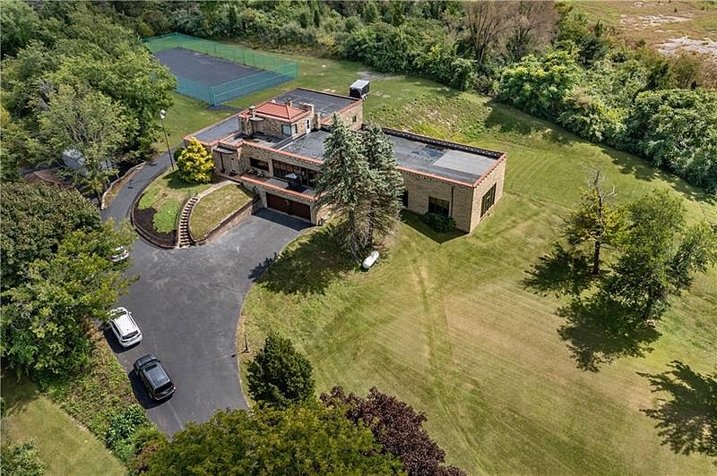 1282 Steubenville Pike, Burgettstown, PA 15021 Zillow