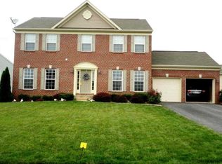 1125 Juniper Dr, York, PA 17408