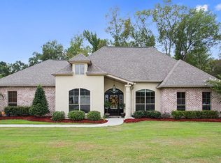 453 White Ash Loop, Madisonville, LA 70447