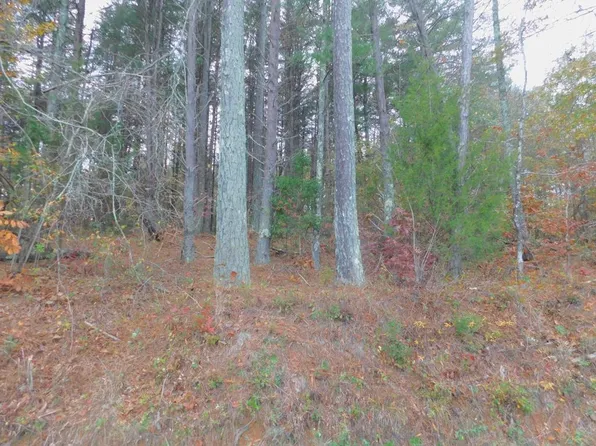 438 Vestas Rd, Gaffney, SC 29340