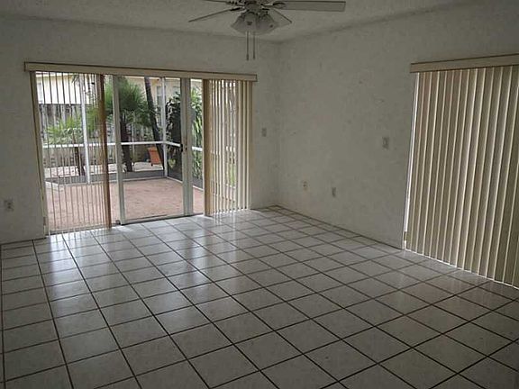 3rd image of 21254 SW 92nd Ave