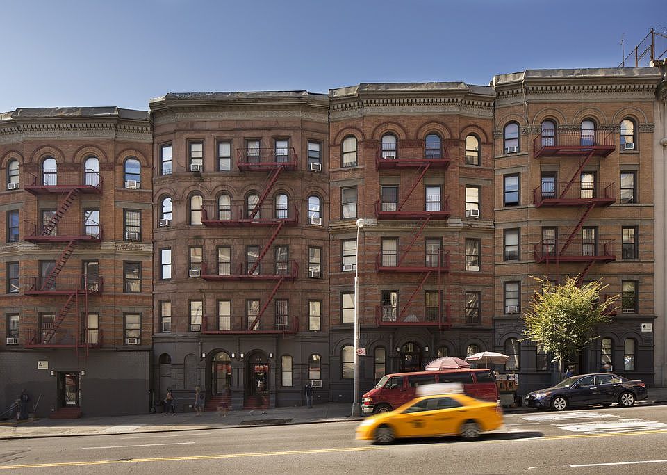 1st image of 1476 Lexington Ave APT 2B