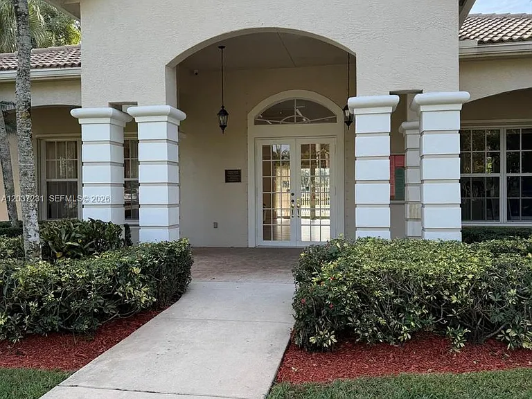 5142 Palmbrooke Cir #0 — Photo 32