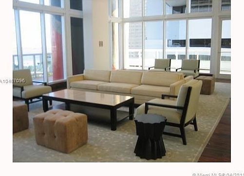 3rd image of 50 Biscayne Blvd APT 5110
