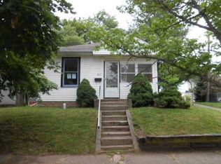 417 E 12th St, Connersville, IN 47331