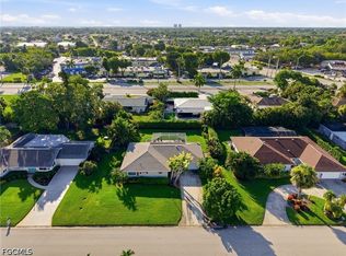 6561 E Town And River Dr, Fort Myers, FL 33919