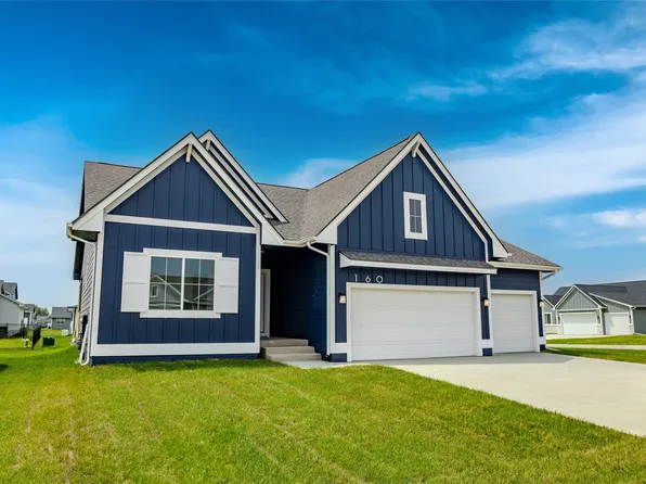 160 NW Ashley Ct, Waukee, IA 50263