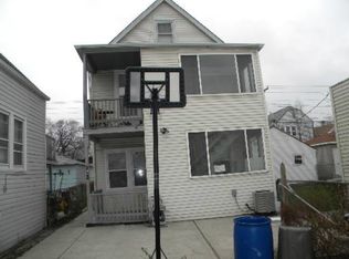1322 S 49th Ave, Cicero, IL 60804