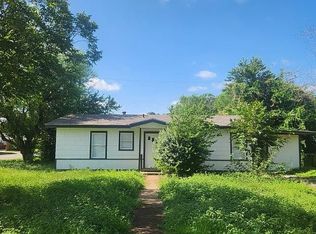 394 Anton Dr, San Antonio, TX 78223
