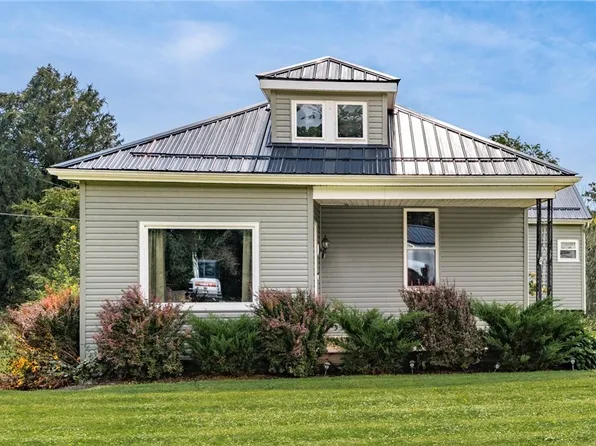 2450 Highland Rd, Zanesville, OH 43701