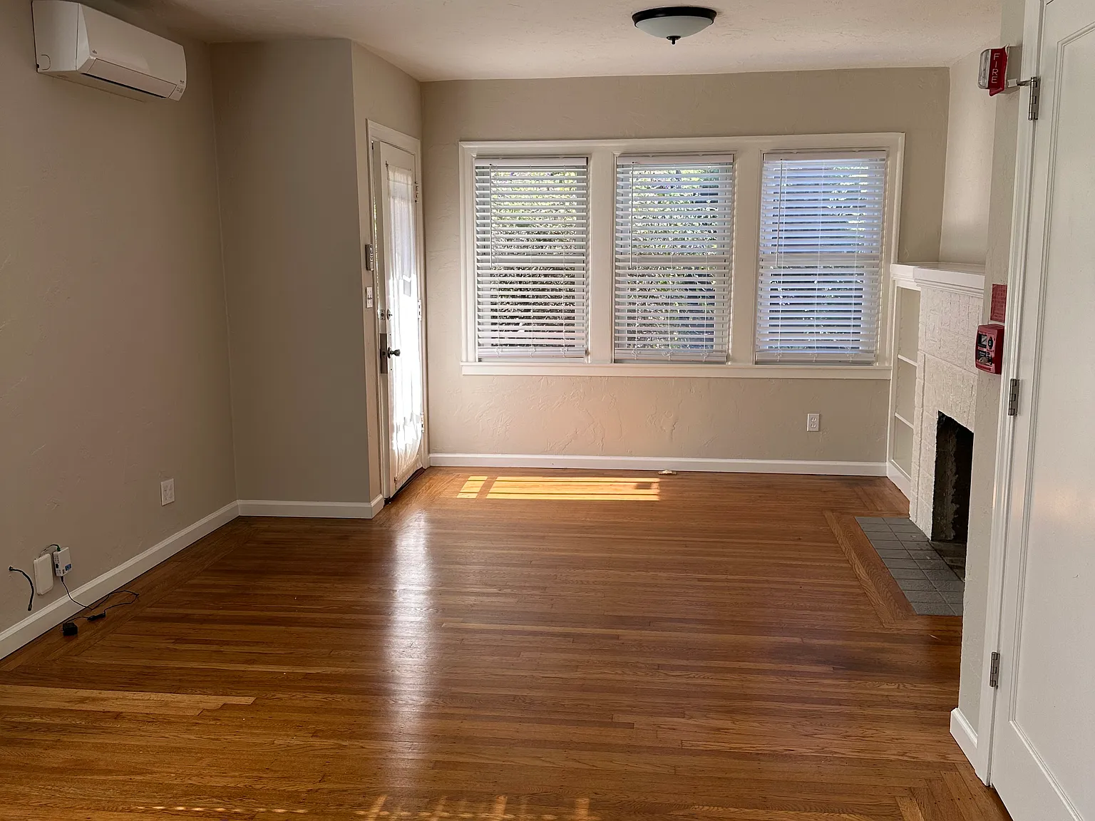 2 bed, $3,500 — Photo 2