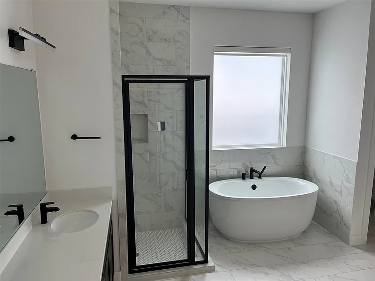 24638 Lukes Landing Way — Photo 13