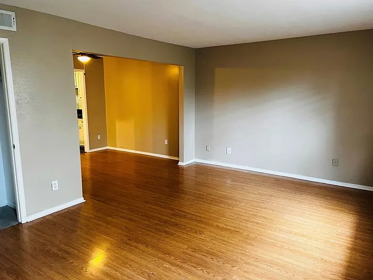 1069 Willow Oaks Cir — Photo 22