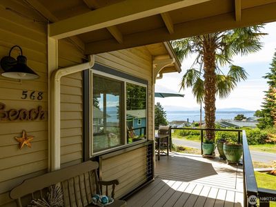 568 Dolphin Drive, Freeland, WA, 98249