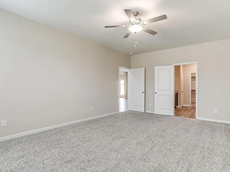 1025 McDonald Dr — Photo 16
