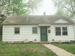 1407 Sunset Dr, Champaign, IL 61820