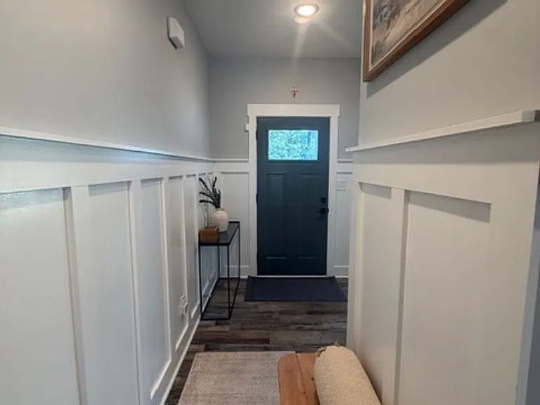 3050 Candlelight Dr — Photo 3