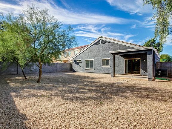 5th image of 12069 W Valentine Ave
