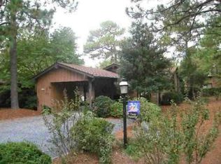 610 Knollwood Vlg, Southern Pines, NC 28387