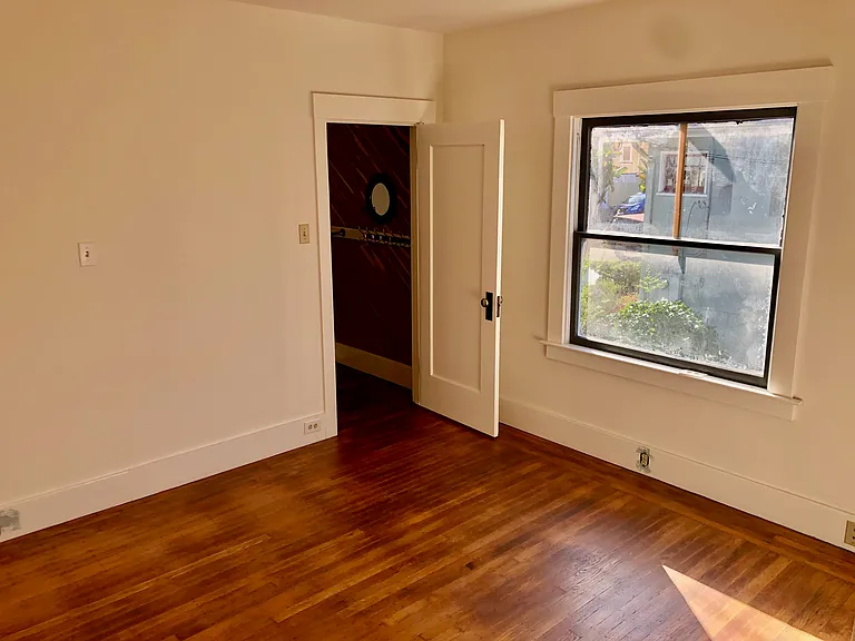 2226 Curtis St — Photo 18
