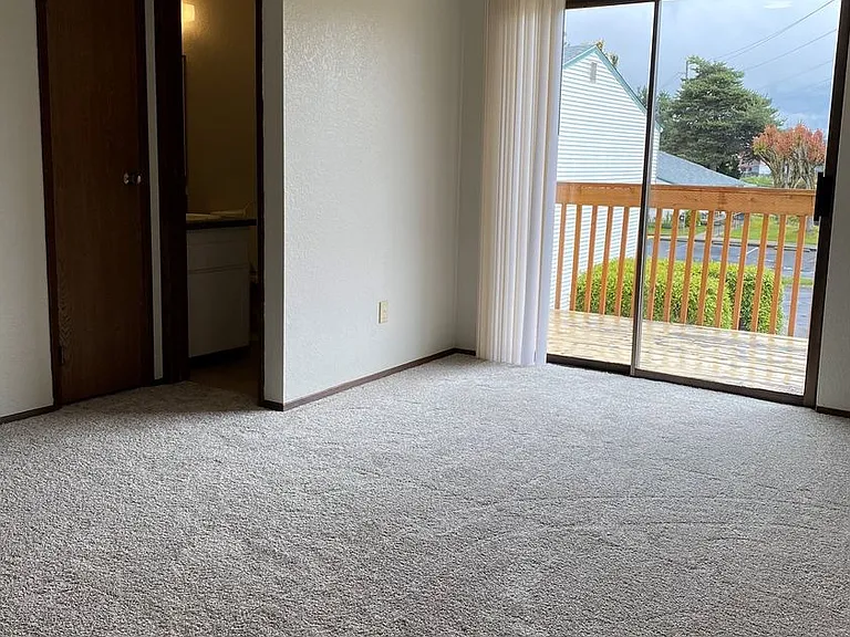 The Ariel Apartments — Photo 9