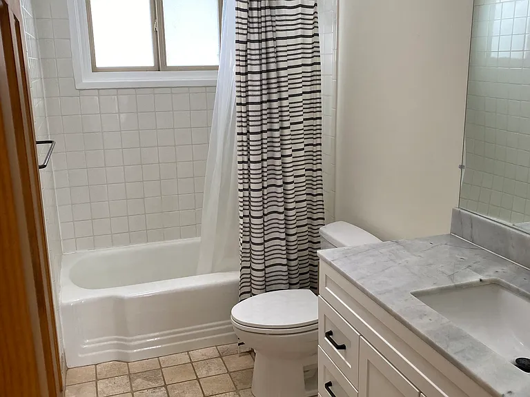 1212 Lujan St — Photo 8