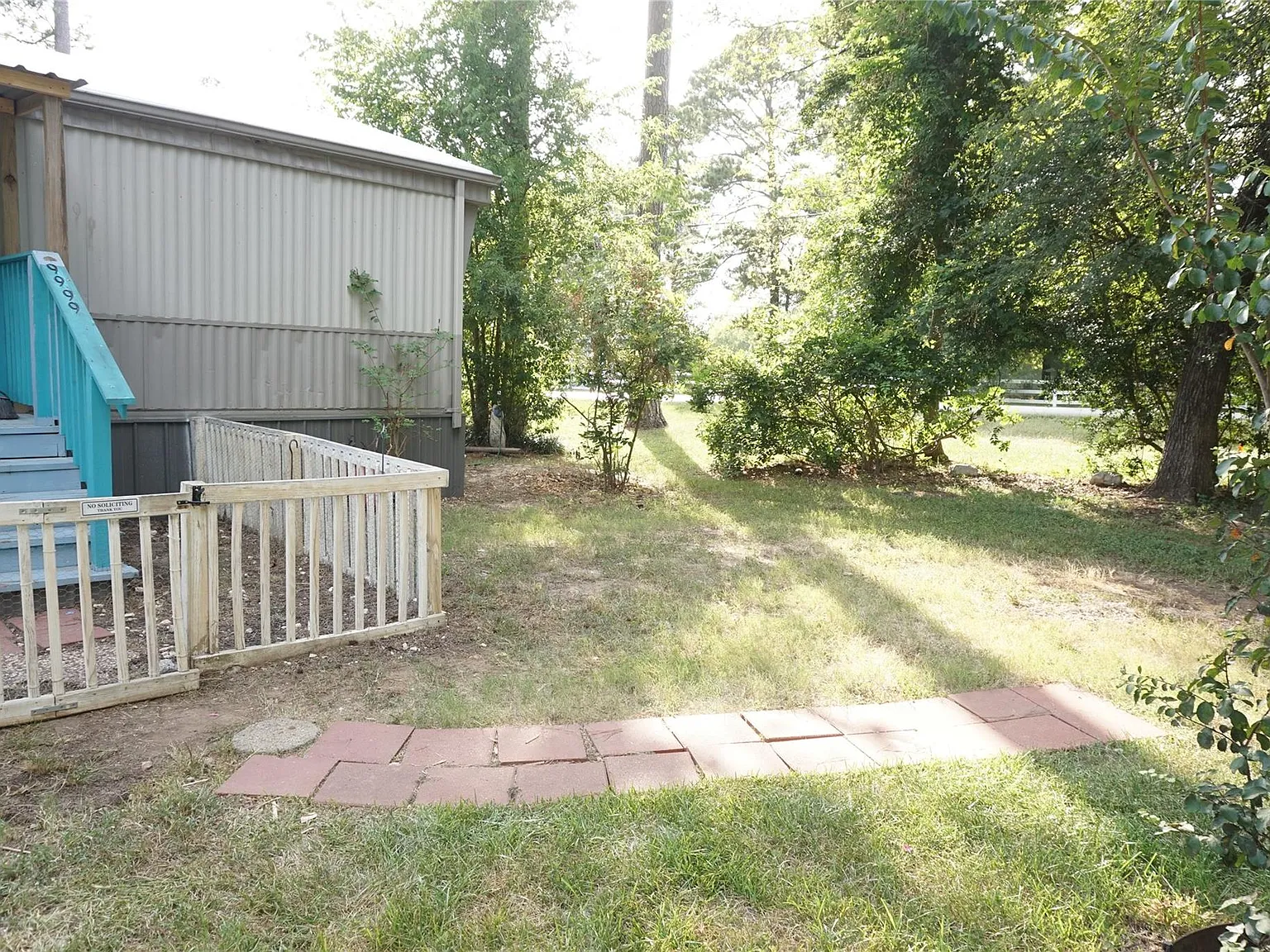 2 bed, 2.0 bath, 1056 sqft, $1,195 — Photo 3