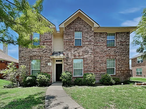 2821 Bentridge Dr Photo 1