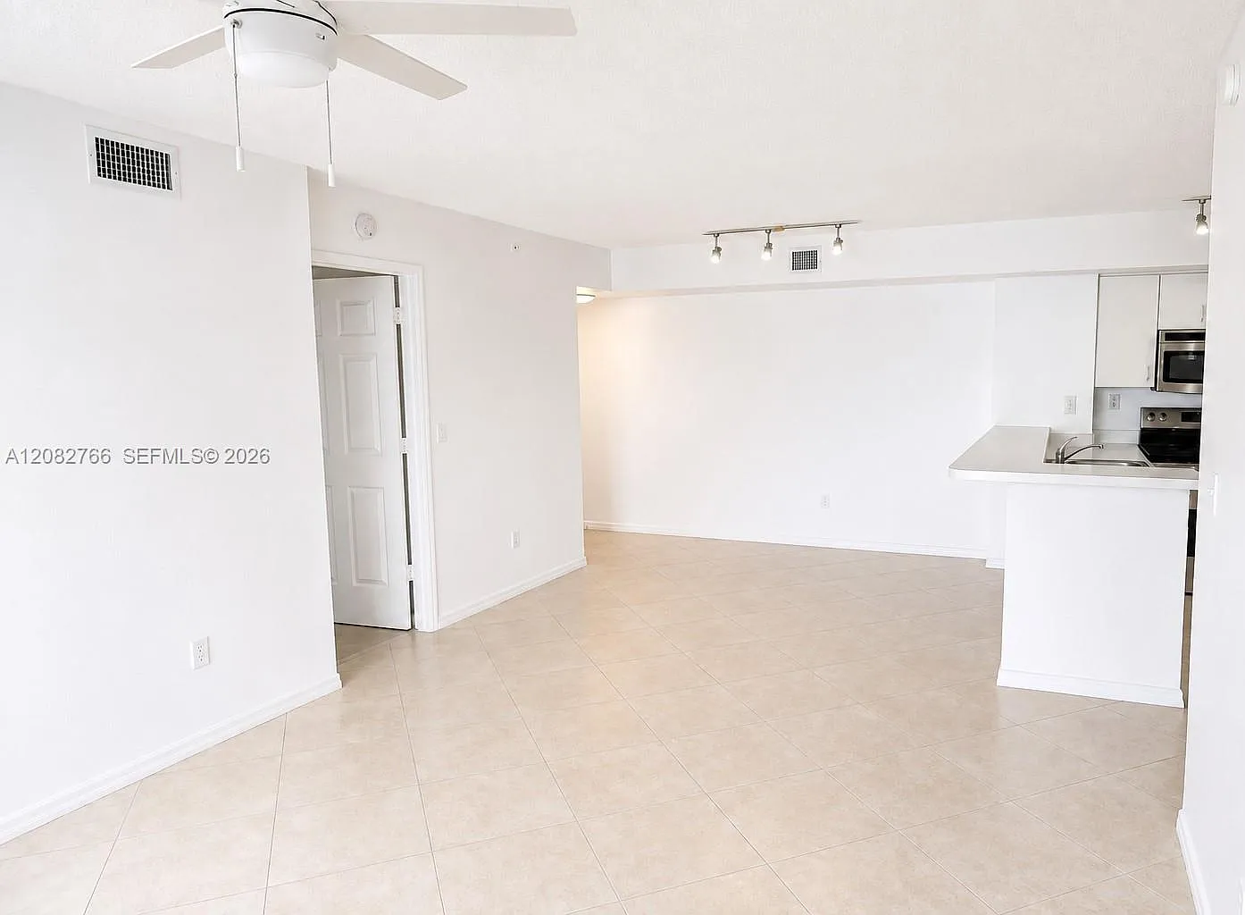 2600 S University Dr — Photo 3