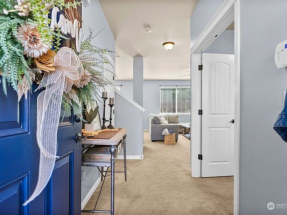 4th image of 15407 Chad Drive SE