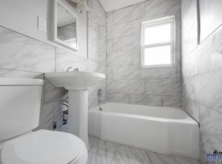 5 Beaumont Pl, Newark, NJ 07104