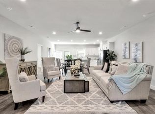 1300 Mount Hood Dr, Centerton, AR 72719