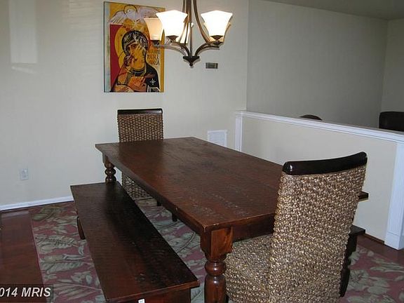 3rd image of 8209 Stationhouse Ct