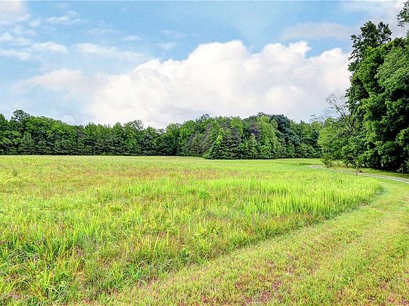 3rd image of 631 Rocky Bottom Rd