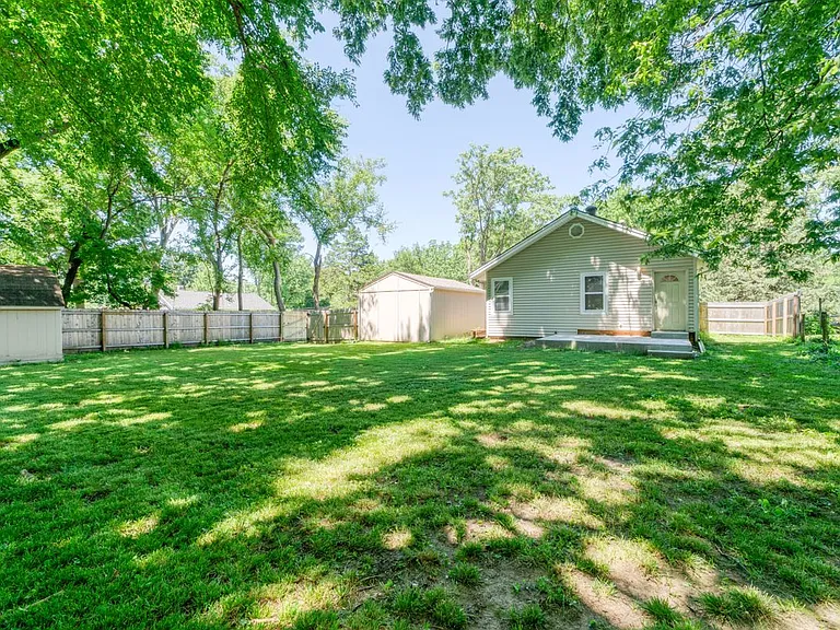 8241 Riley St — Photo 20
