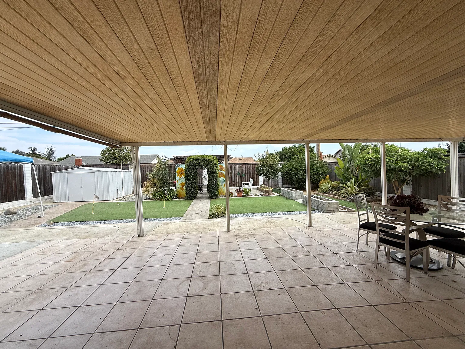 3 bed, 1244 sqft, $3,700 — Photo 3