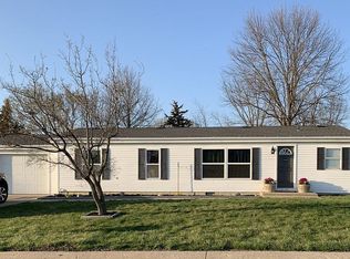 5180 N Burning Bush Rd, Columbia, MO 65202