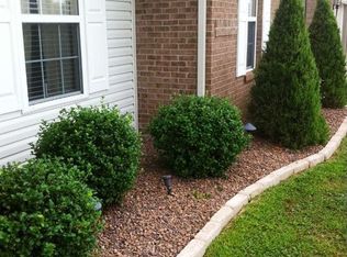 9801 Chatteris Rd, Evansville, IN 47725