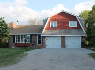 7265 17th Ave, Kearney, NE 68845
