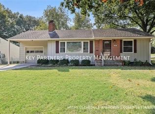 7701 Roe Ave, Prairie Village, KS 66208