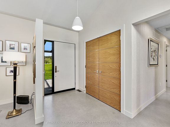 5th image of 4566 Harwood Rd