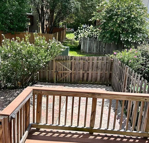 12052 Stallion Ct — Photo 13