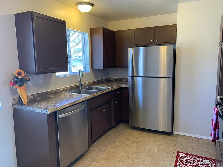 25863 Pacific St #18 — Photo 3