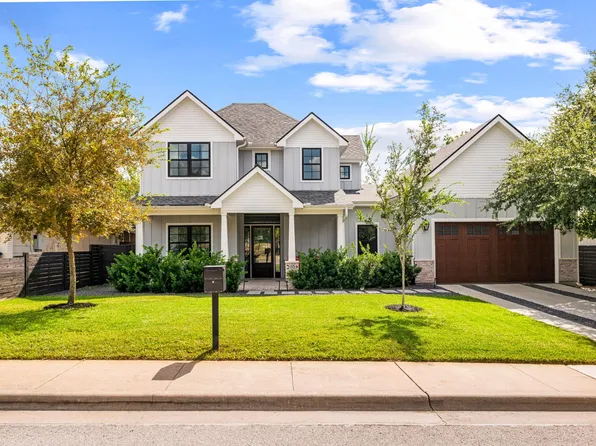 2701 Richcreek Rd, Austin, TX 78757