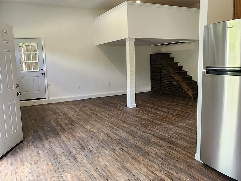 4101 Hummer Rd #B — Photo 5