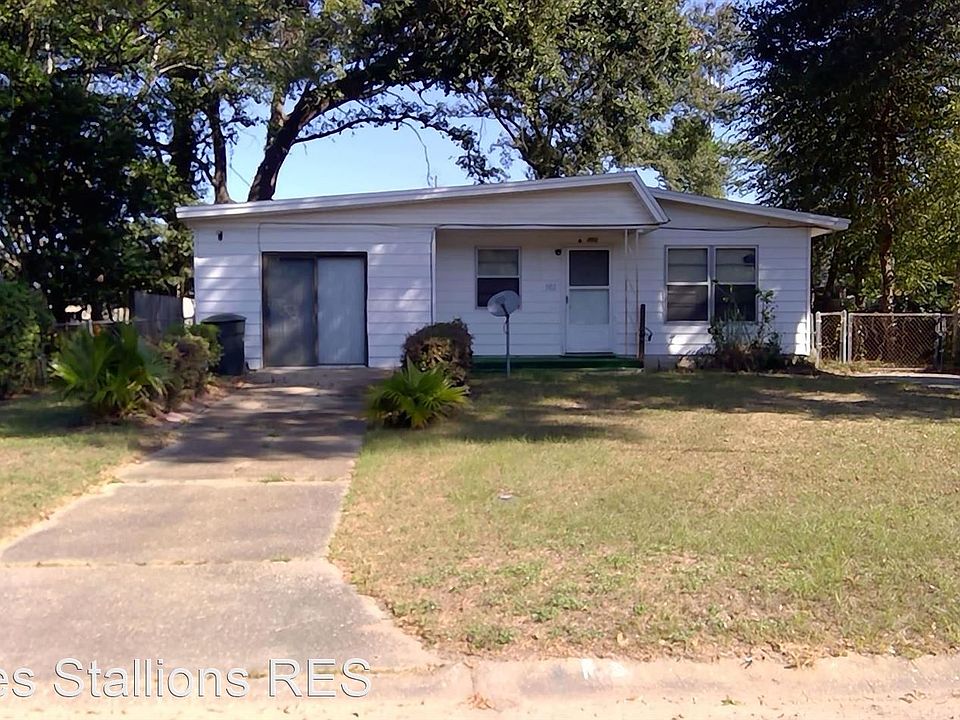 1st image of 702 Lucerne Ave