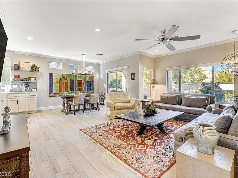 2913 Vista Butte Dr — Photo 5