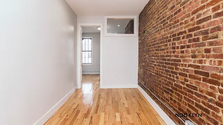 Rented by Nooklyn NYC LLC | media 11