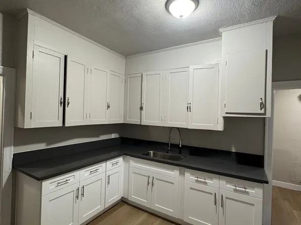 43rd Street Apts LLC, 807 W 43rd St #811, Los Angeles, CA 90037