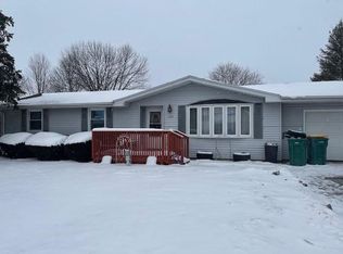 154 Harmony Ln, Macomb, IL 61455